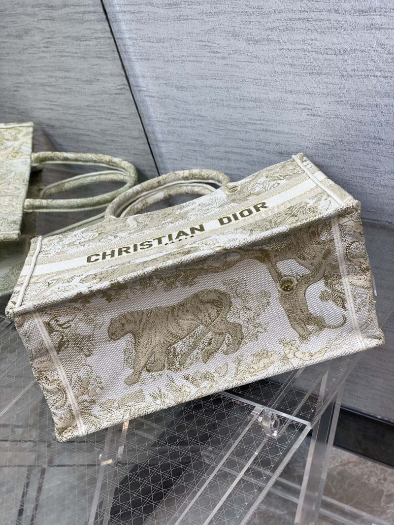 Dior Shopping Bags